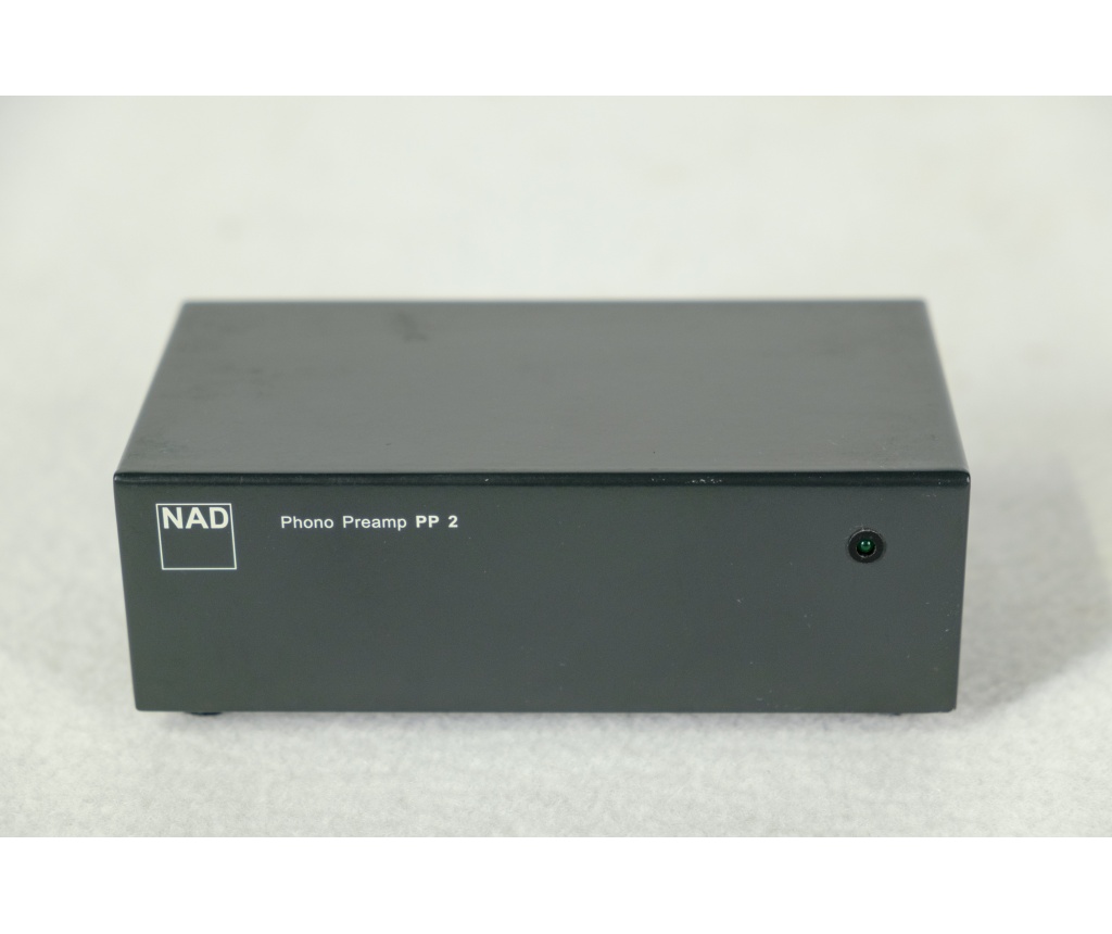 NAD PP2 Preamplificador phono tocadiscos + caja original de